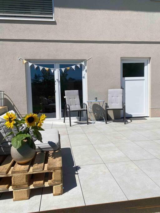 Gemuetliche Wohnung -Schwarzwald Neuweiler  Exterior foto